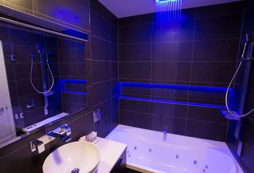 １ベッドルームペントハウスアパート, Beachfront Hotel Hokitika