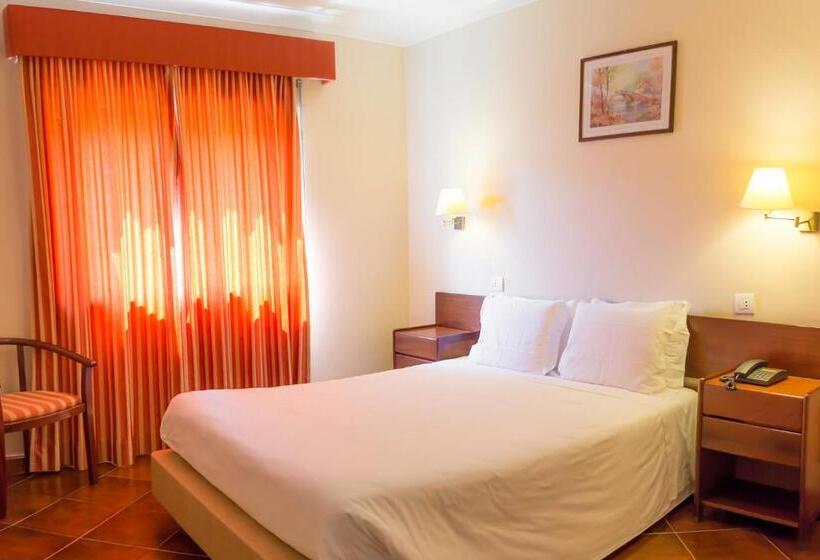 חדר סטנדרט, Belsol