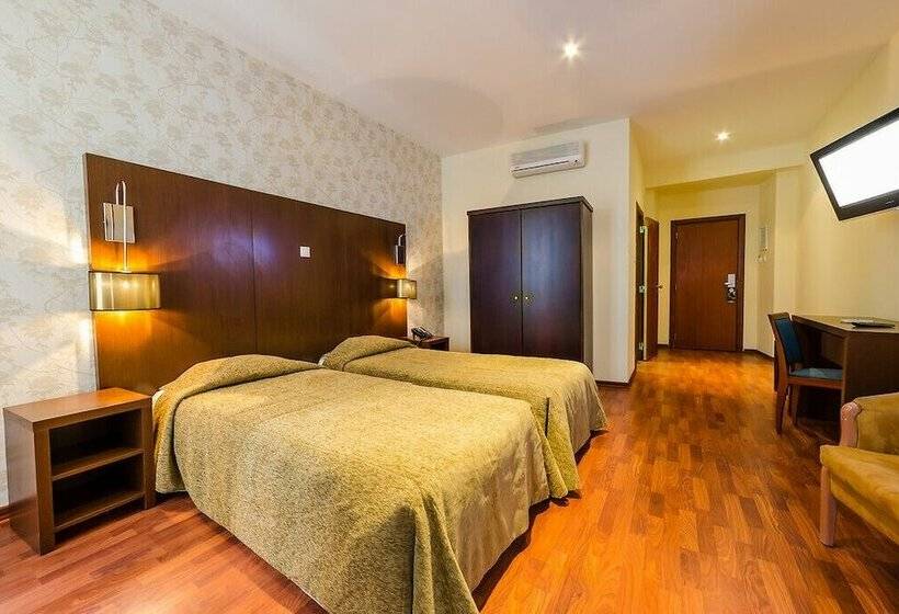 اتاق استاندارد, Borges Chiado