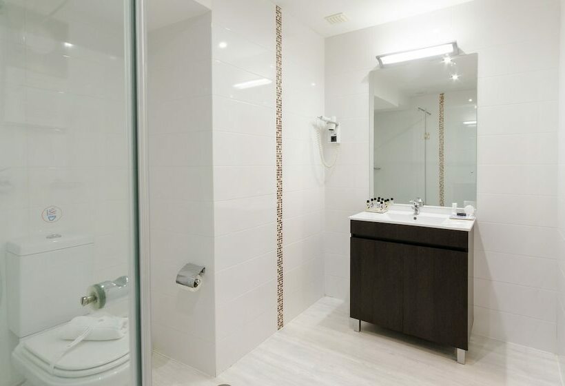 اتاق سوپریور, Borges Chiado