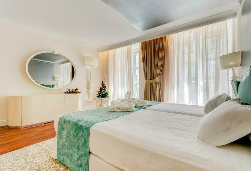 اتاق سوپریور با چشمانداز, Borges Chiado