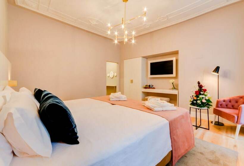 اتاق سوپریور با چشمانداز, Borges Chiado