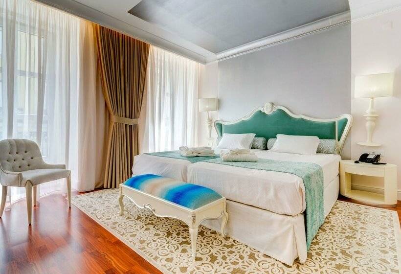 سوییت, Borges Chiado