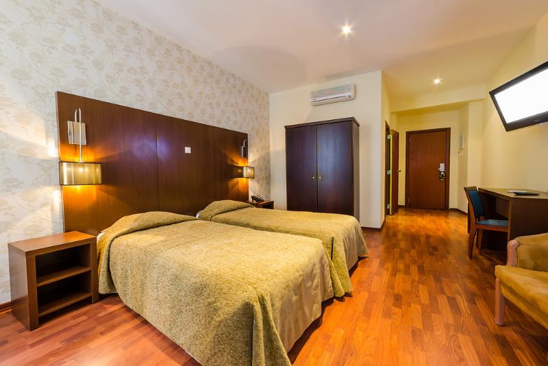 اتاق استاندارد, Borges Chiado