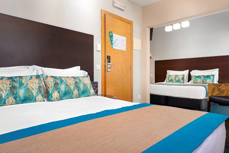 اتاق استاندارد سه نفره, Dah  Dom Afonso Henriques