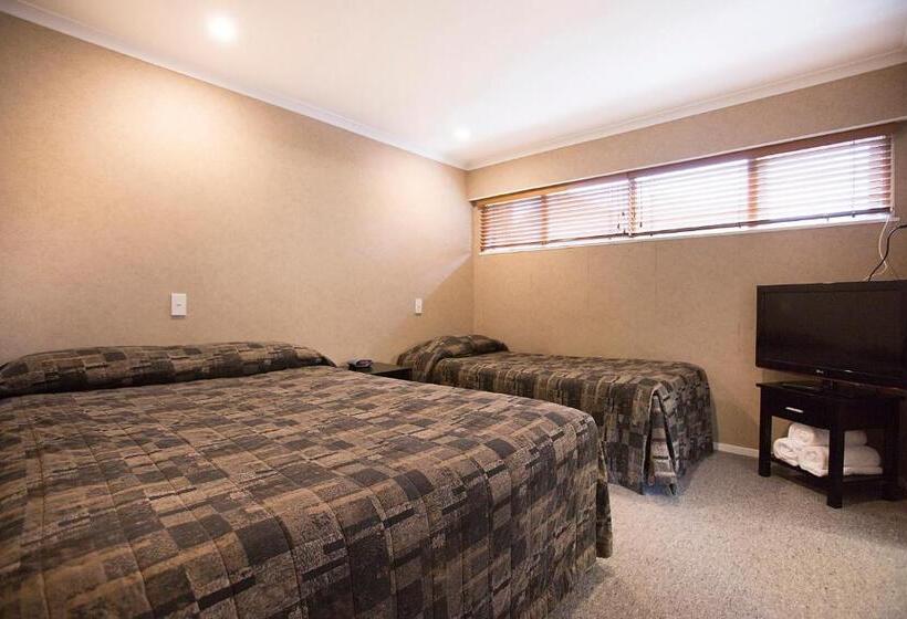 Семейный Номер, Distinction Coachman Hotel, Palmerston North