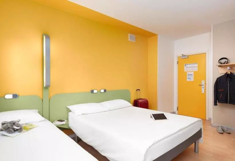 ファミリールーム, Ibis Budget Warszawa Centrum