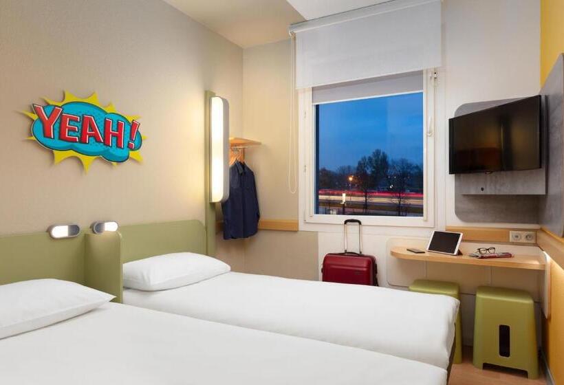 Номер Стандарт, Ibis Budget Warszawa Centrum