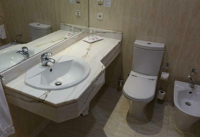 غرفة قياسية فردية, Imperial