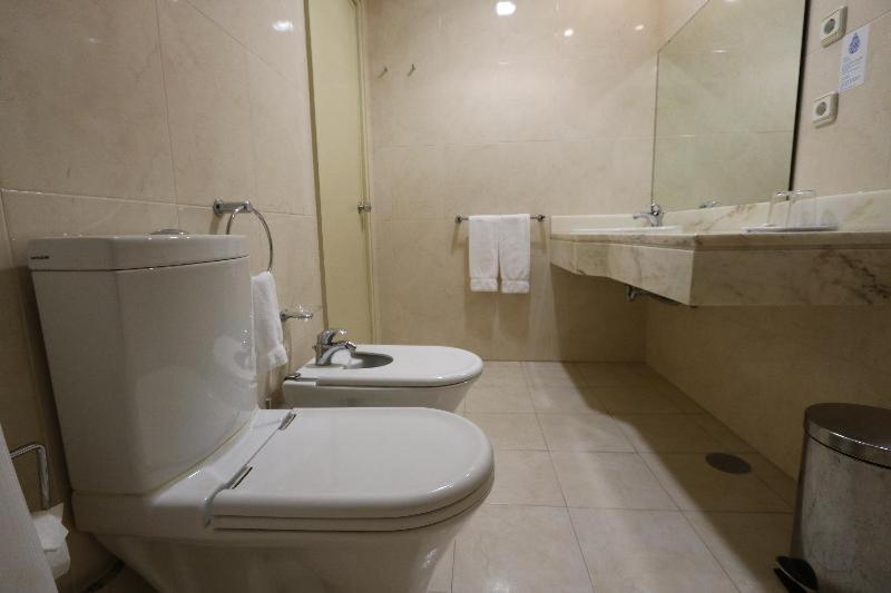 غرفة قياسية, Imperial