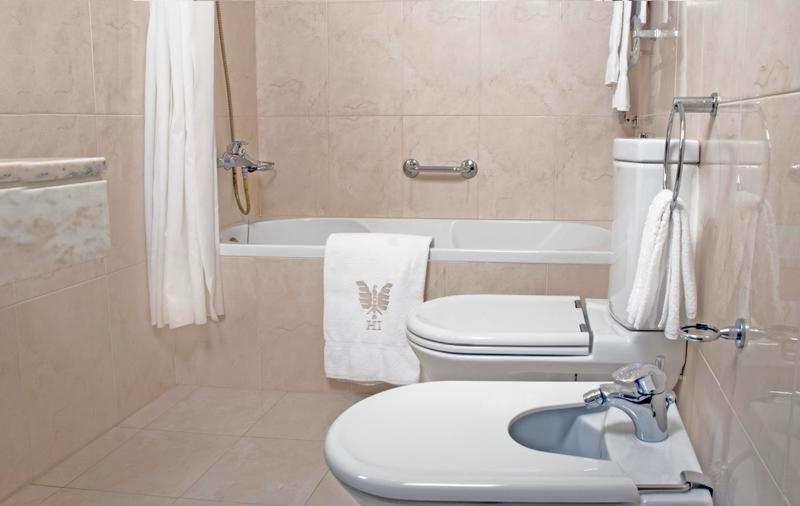 غرفة قياسية, Imperial