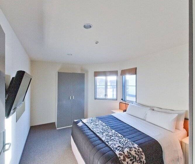 סוויטה, Pavilions