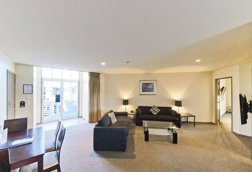 סוויטה, Pavilions