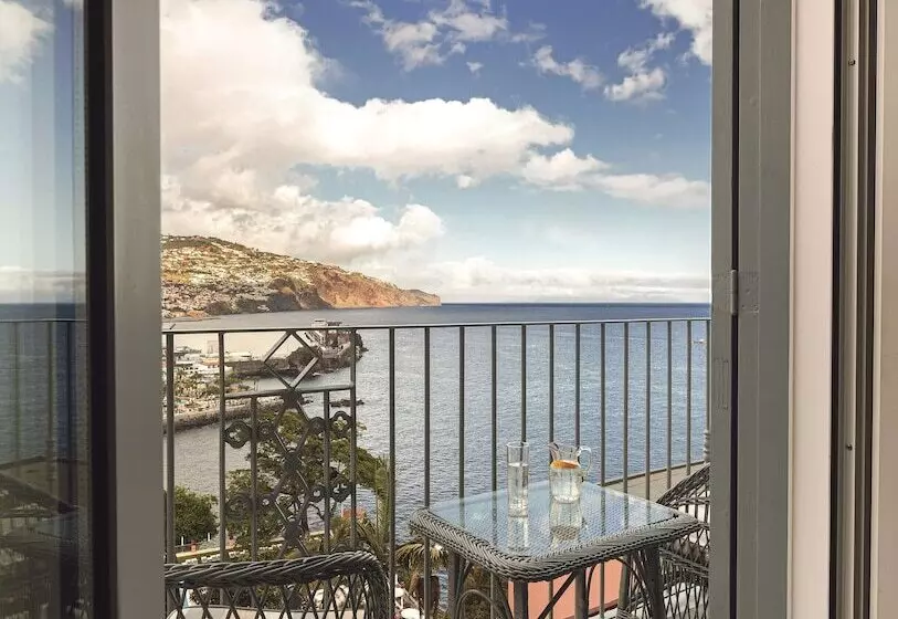 Deluxe-huone Merinäkymä, Reid S Palace, A Belmond Hotel, Madeira
