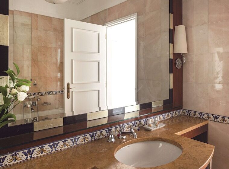 اتاق سوپریور, Reid S Palace, A Belmond Hotel, Madeira