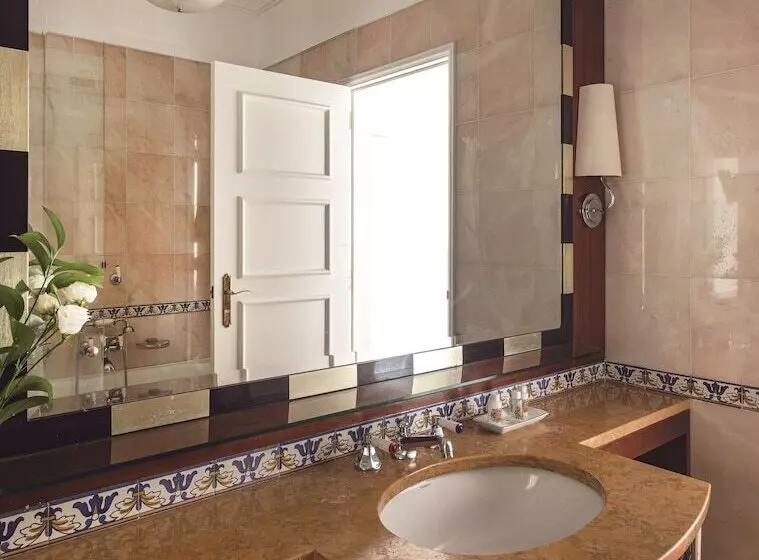 Quarto superior, Reid S Palace, A Belmond Hotel, Madeira