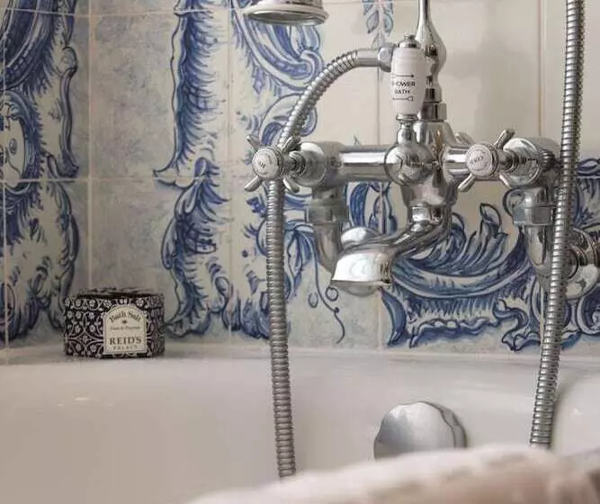 Suite Superior, Reid S Palace, A Belmond Hotel, Madeira