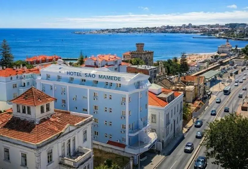 اتاق استاندارد سه نفره, Sao Mamede