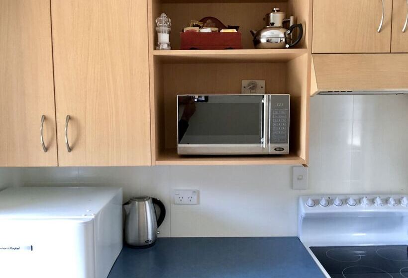 آپارتمان 2 خوابه, Teal Motor Lodge