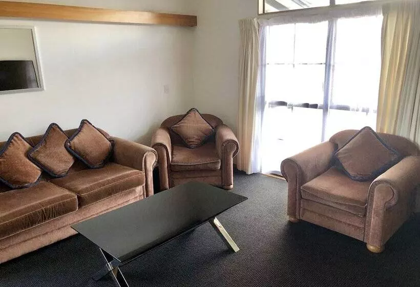 آپارتمان 2 خوابه, Teal Motor Lodge