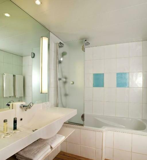 اتاق سوپریور سه تخته, Novotel Lisboa