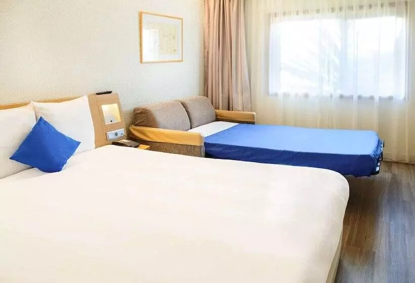 اتاق استاندارد با چشم‌انداز دریا, Novotel Porto Gaia