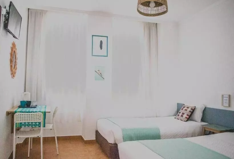 Triple Room Sea View, Residencial Avenida