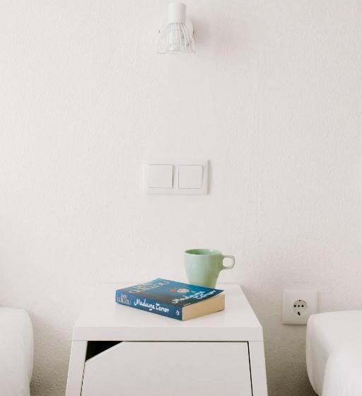 اتاق سوپریور سه تخته, Residencial Avenida