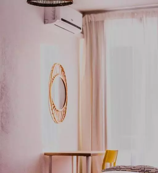 バルコニー付きスタンダードトリプルルーム, Residencial Avenida