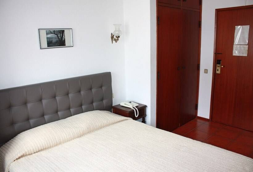 חדר סטנדרט יחיד, Dona Leonor