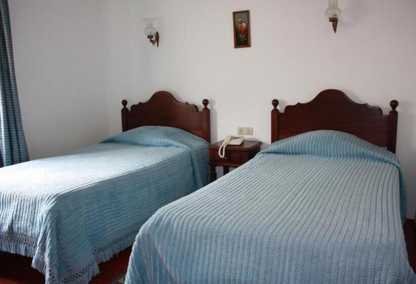 חדר סטנדרט, Dona Leonor