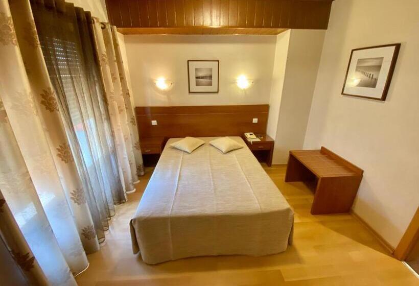 اتاق استاندارد, Paradouro