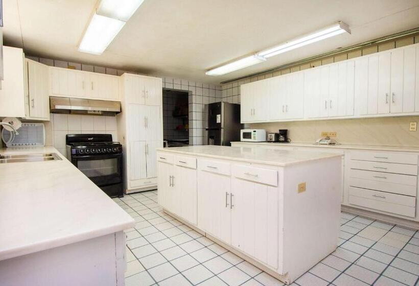 جناح تنفيذي مع إطلالات, Bambito By Faranda Boutique, A Member Of Radisson Individuals