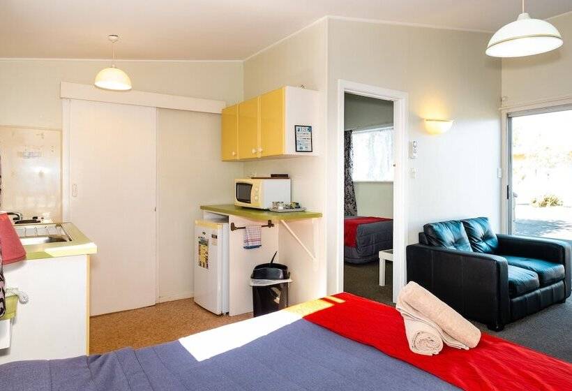 شقة غرفة واحدة, Spanish Lady Motel