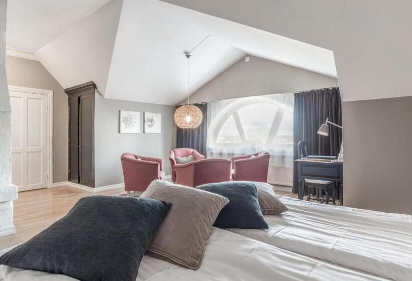 Mini Suite, Blommenhof