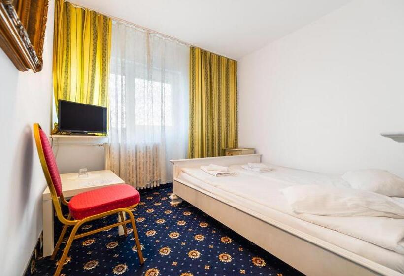 חדר אקונומי, Cetate