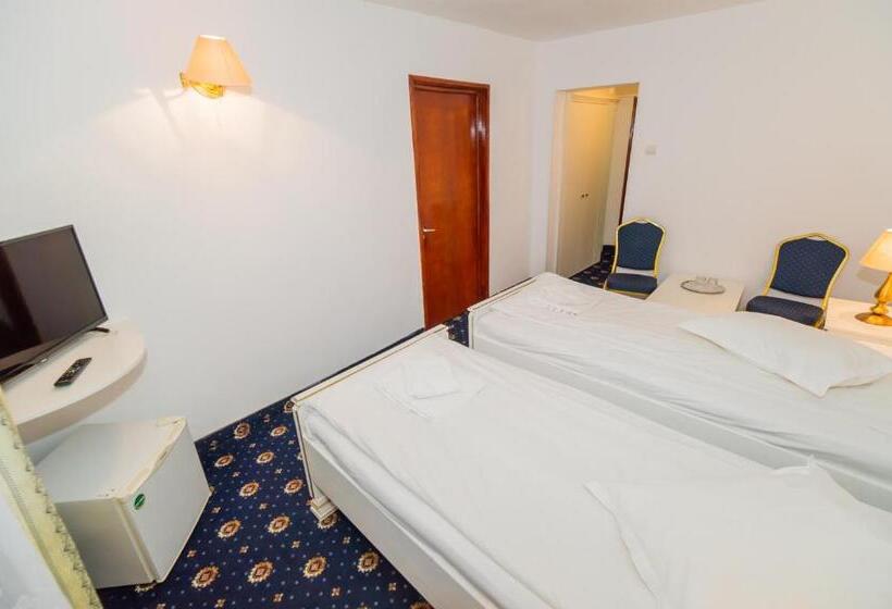 חדר סטנדרט, Cetate