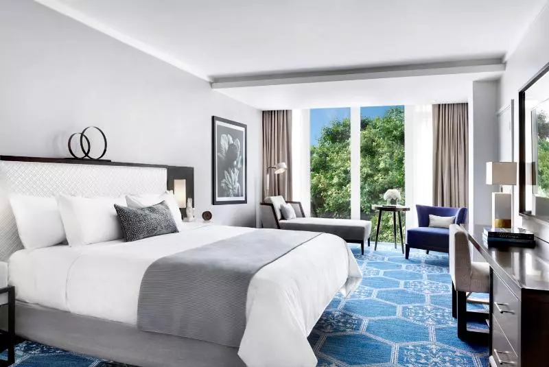 اتاق استاندارد با تخت بزرگ برای معلولان, Fairmont El San Juan
