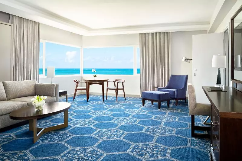 سوئیت با تخت بزرگ, Fairmont El San Juan