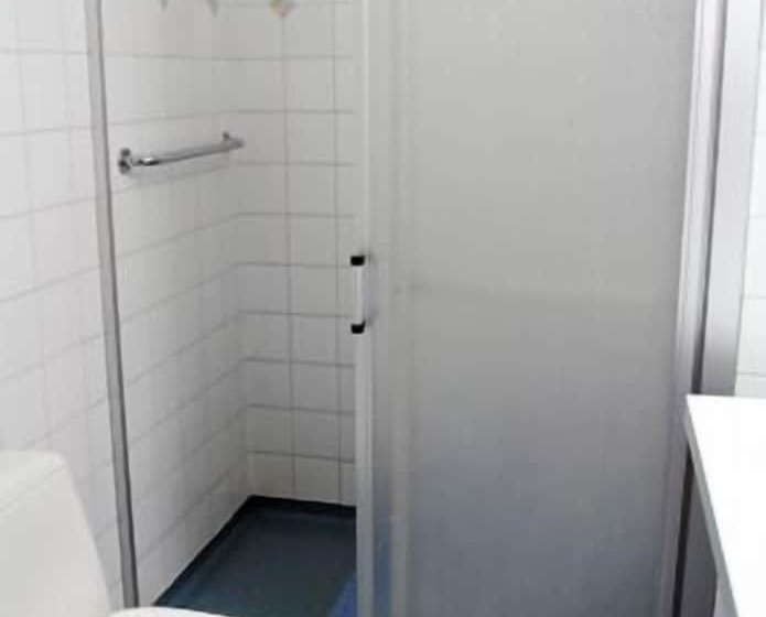 חדר סטנדרט לשלושה, L älvdalen