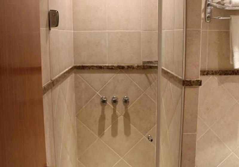 اتاق استاندارد, Premier Hill Suites