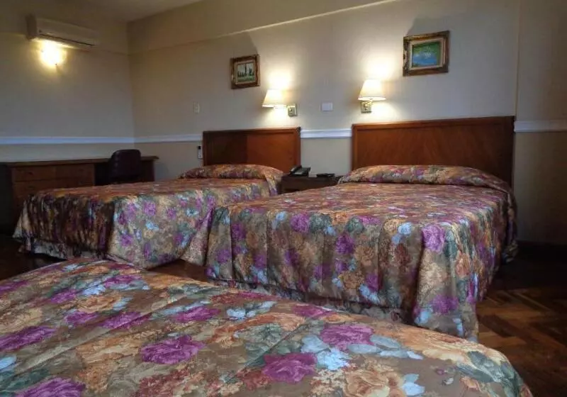 اتاق استاندارد سه نفره, Nobile Hotel Premier Hill