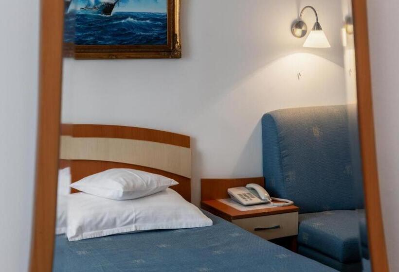 اتاق استاندارد, Sirena Saturn All Inclusive