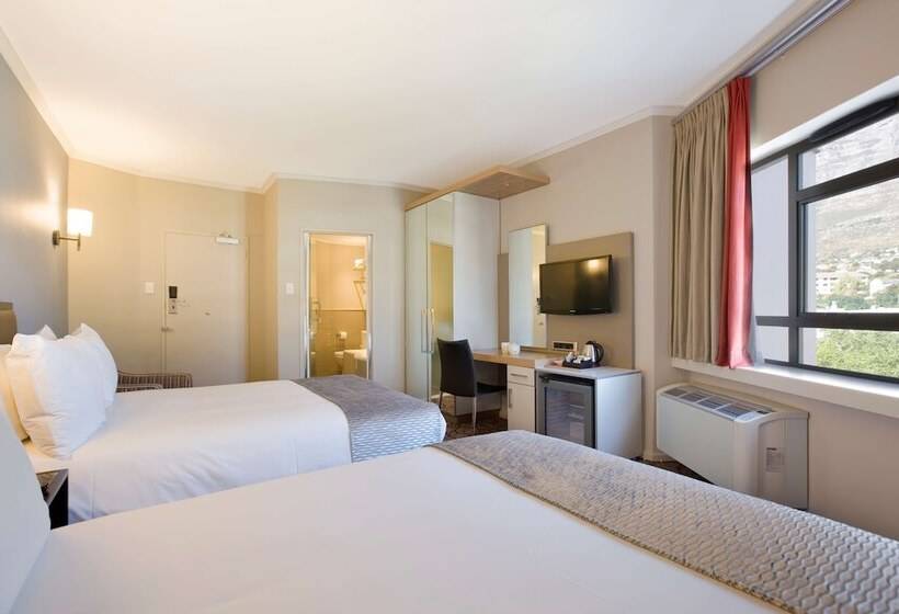 Номер Стандарт, Sunsquare Cape Town Gardens