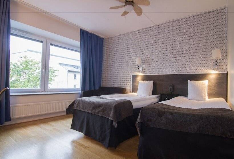 Семейный Номер, Vici Hotels