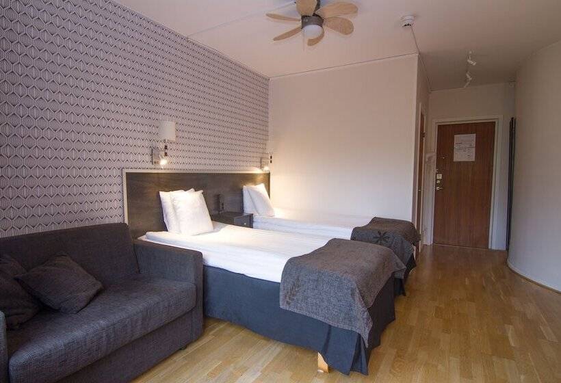 Семейный Номер, Vici Hotels