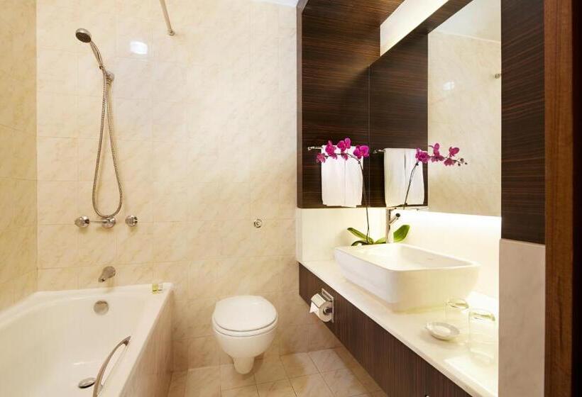 اتاق سوپریور خانوادگی, Village Hotel Bugis By Far East Hospitality