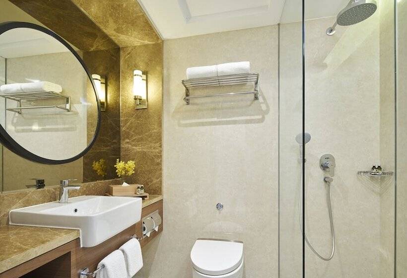 Club Room, Orchard Rendezvous Hotel By Far East Hospitality
