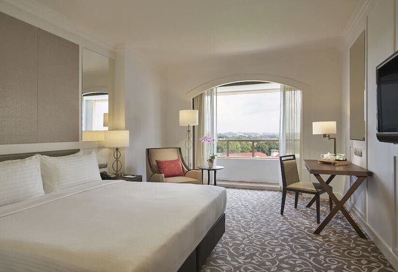 Deluxe Room, Orchard Rendezvous Hotel By Far East Hospitality
