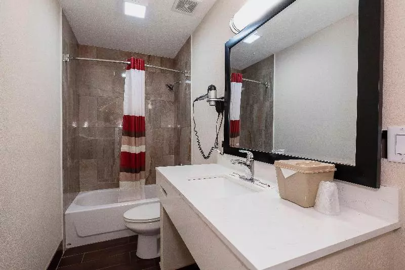 Perhehuone, Orchard Rendezvous Hotel By Far East Hospitality